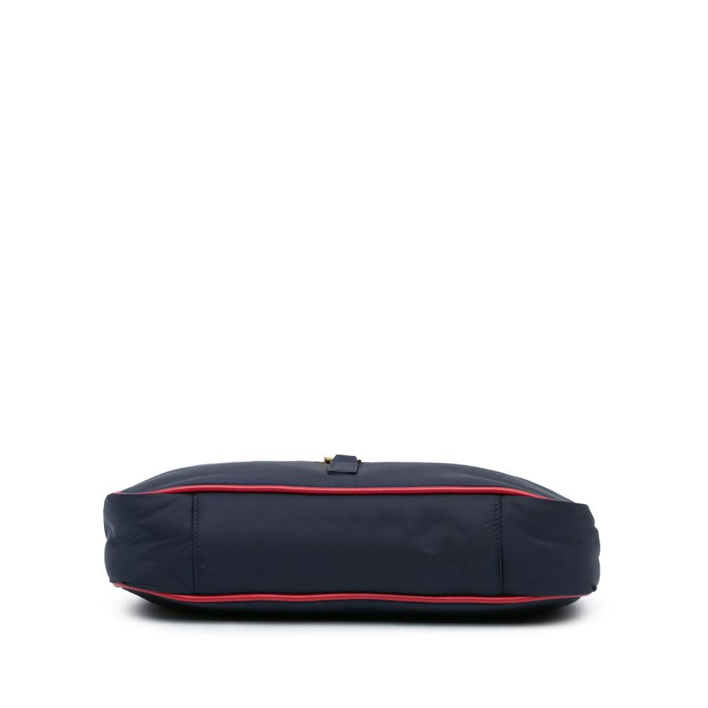 Yves Saint Laurent Shoulder Bag