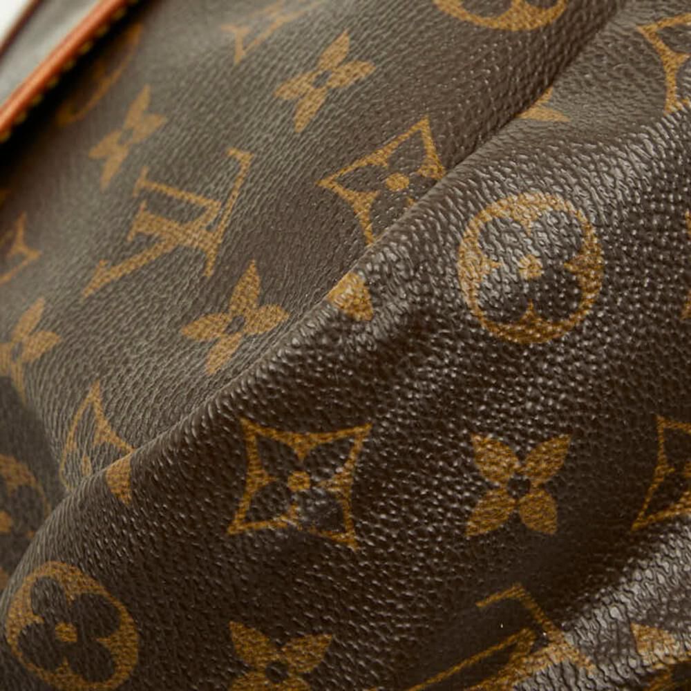 Louis Vuitton Saumur