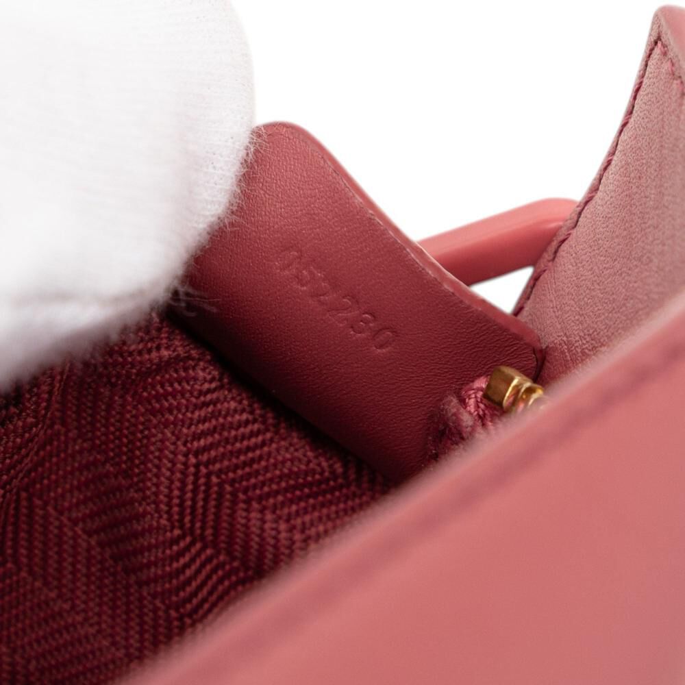 Loewe Puzzle