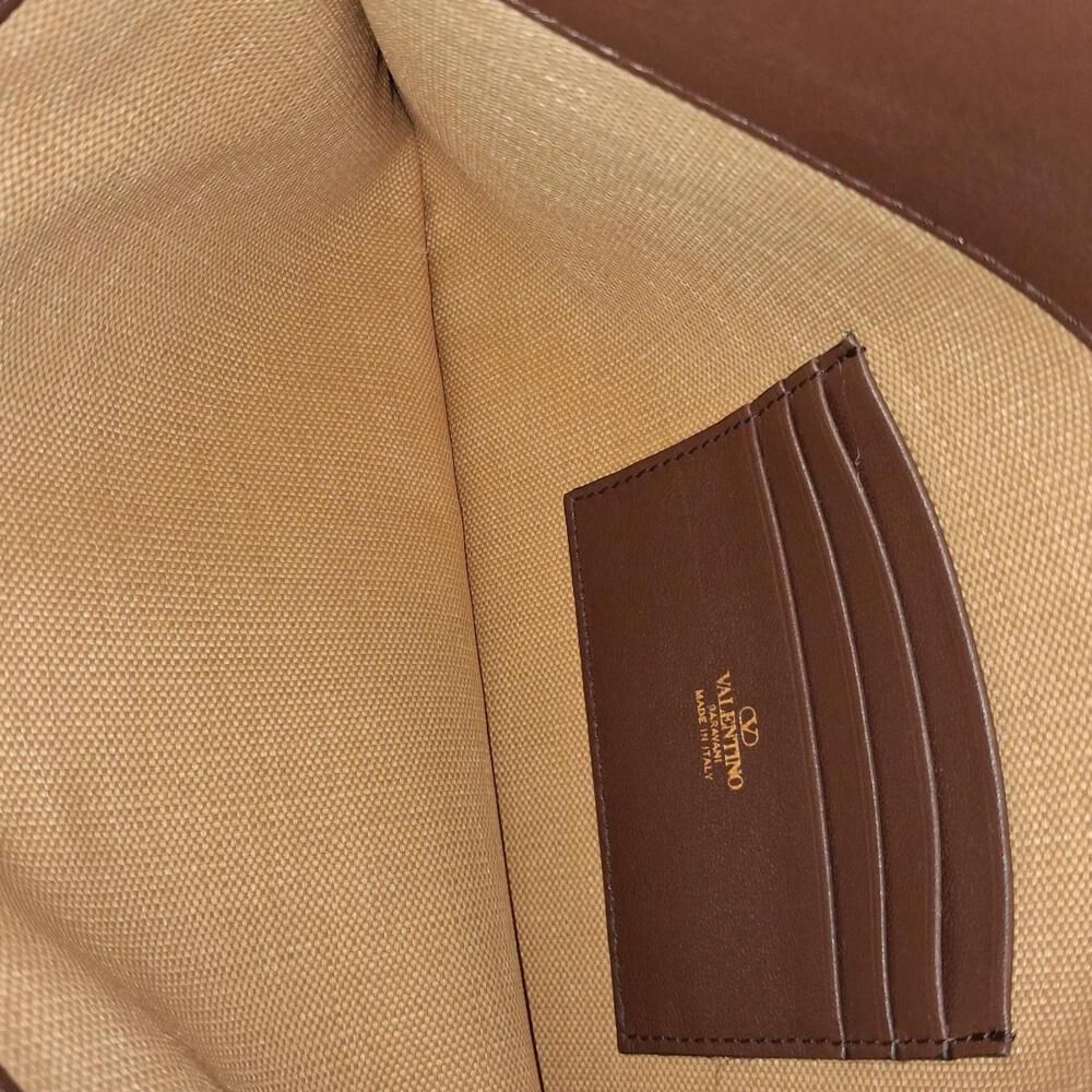 Valentino Clutch