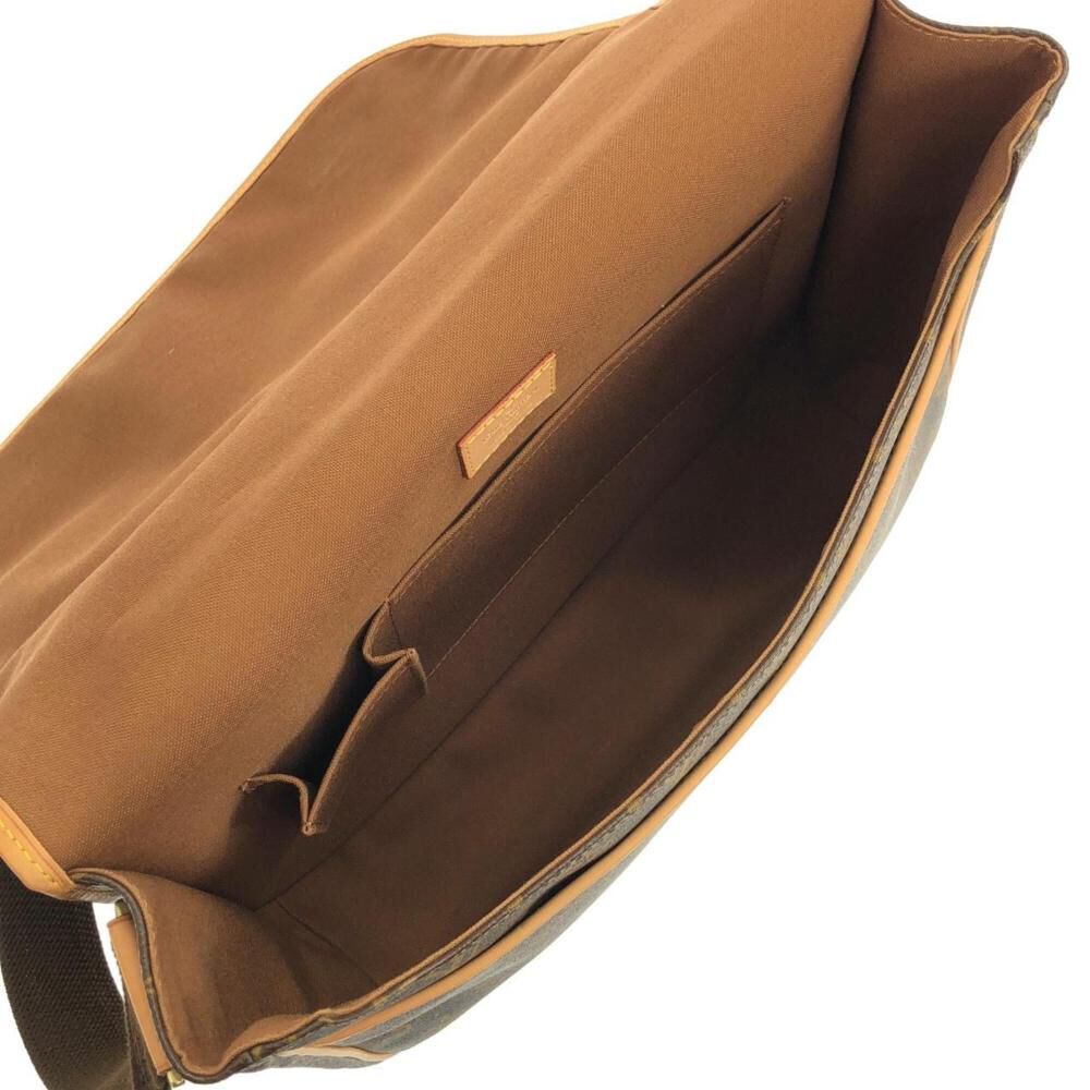 Louis Vuitton Shoulder Bags