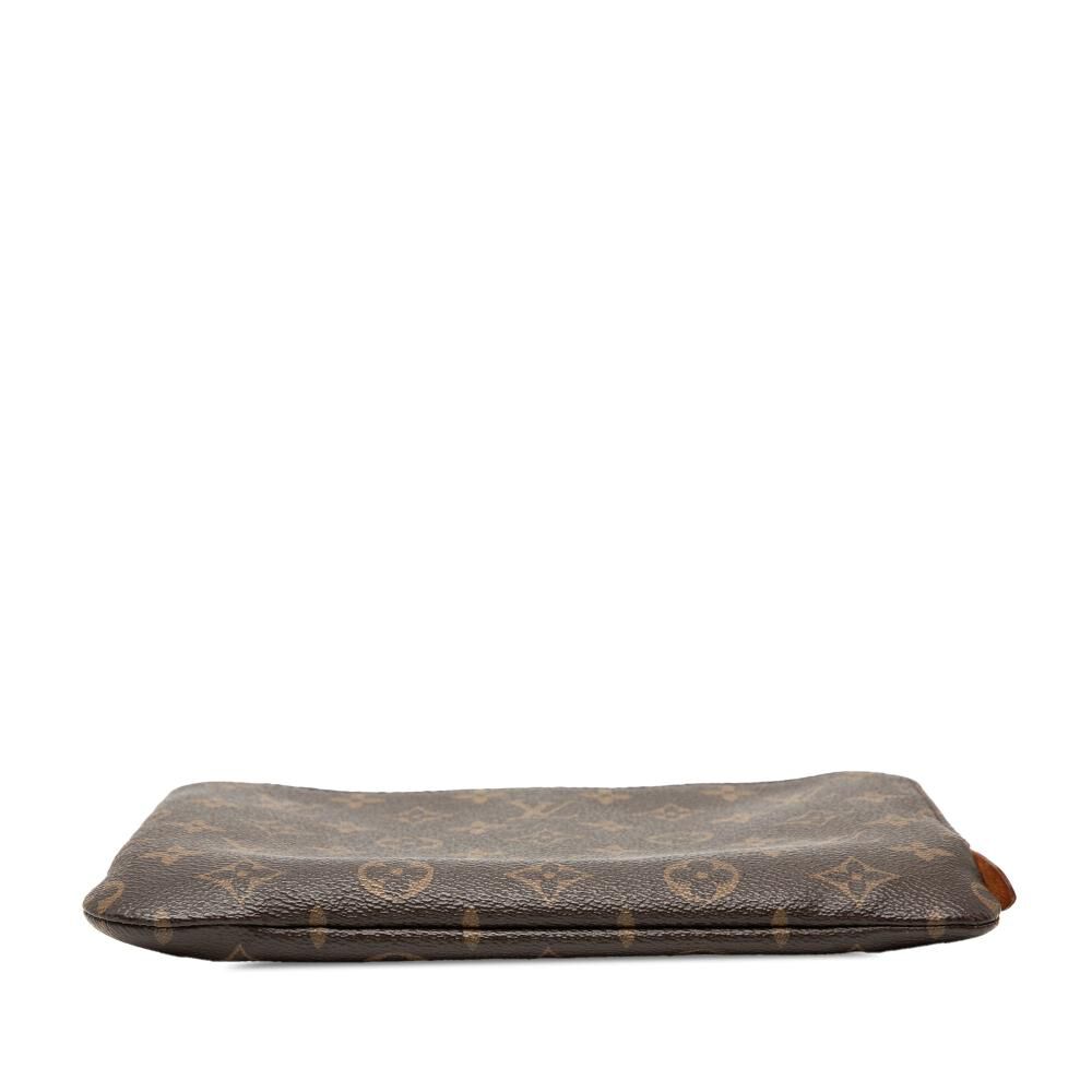Louis Vuitton Clutch