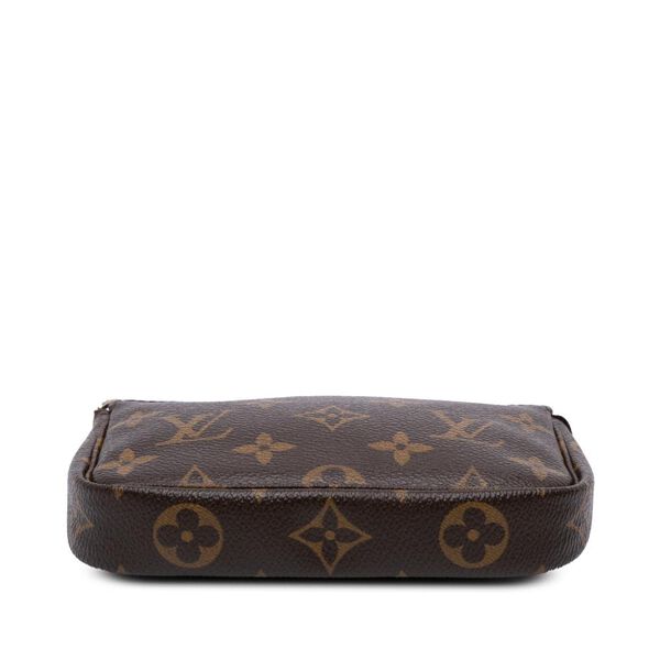 Louis Vuitton Pochette Accessoires