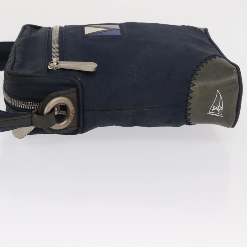 Louis Vuitton Messenger