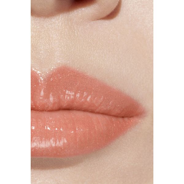 Hydrating Beautifying Tinted Lip Balm Buildable Colour