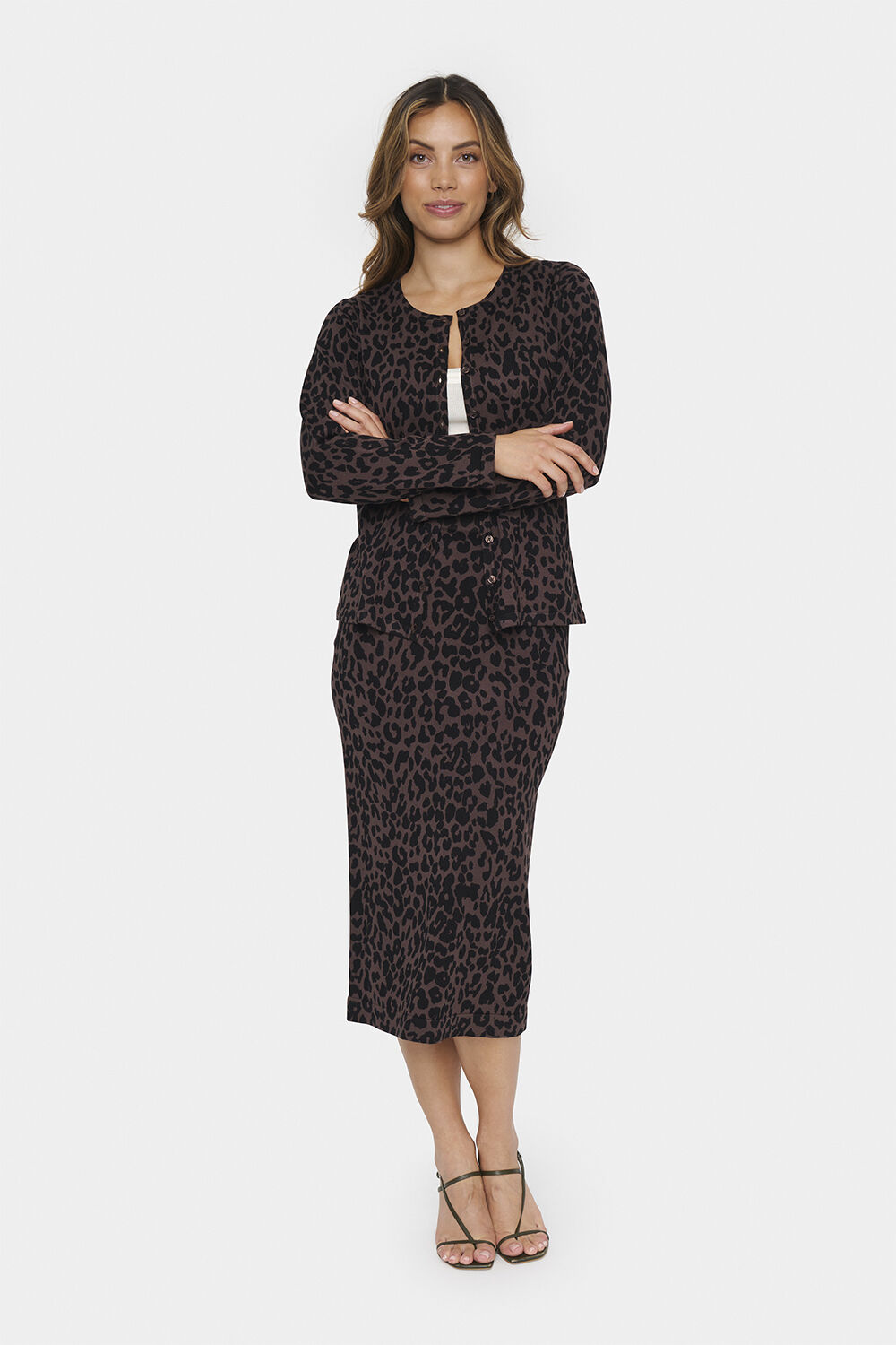 ZhilaSZ R-neck Cardigan