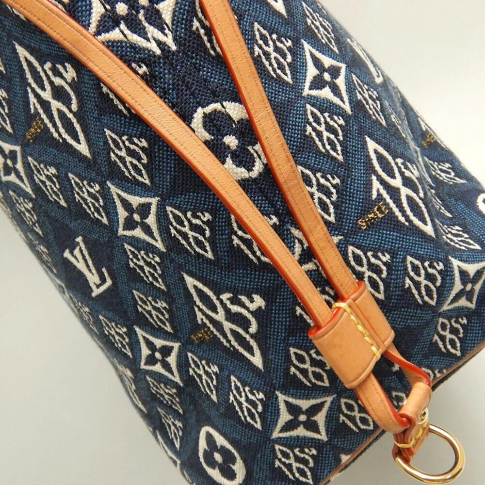 Louis Vuitton Neverfull