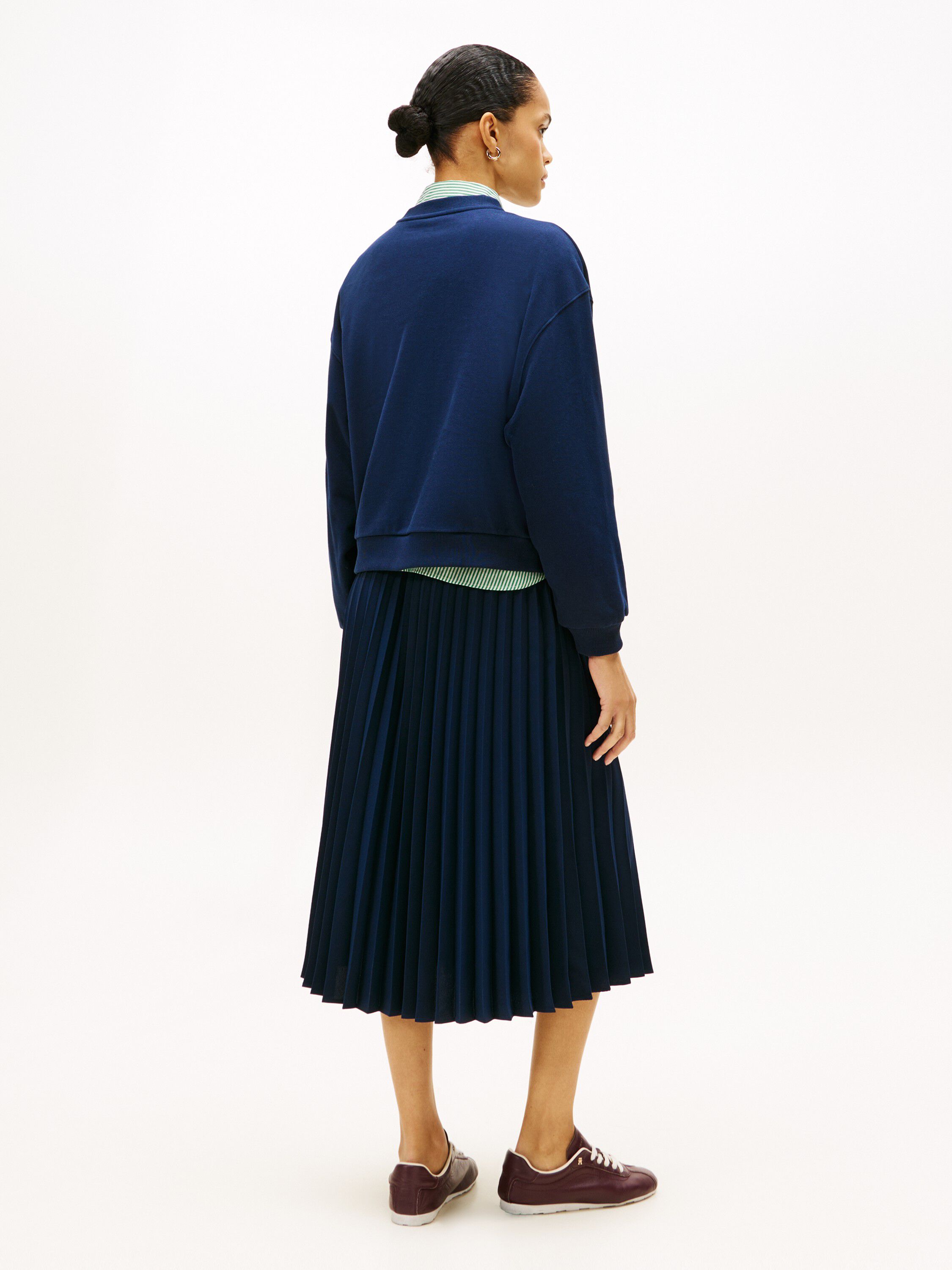 GOLD BTN SCRIPT TERRY SWTSRT