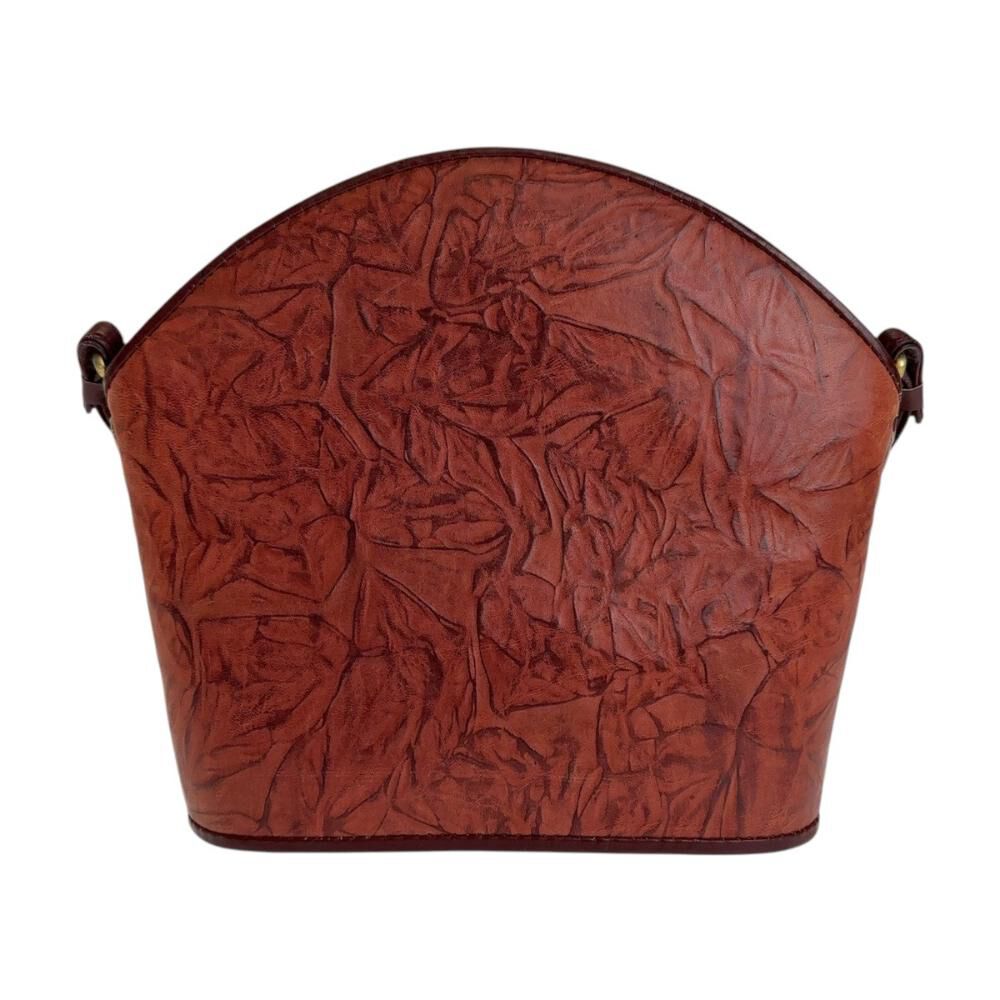 Yves Saint Laurent Shoulder Bag