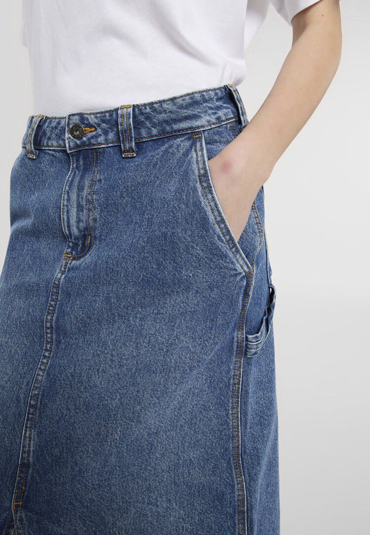LONG DENIM CARPENTER SKIRT W RINSED