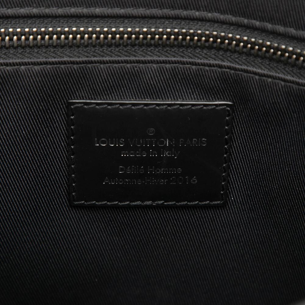 Louis Vuitton Crossbody Bag