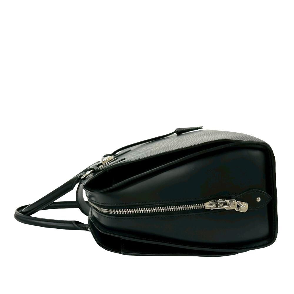 Louis Vuitton Pont Neuf