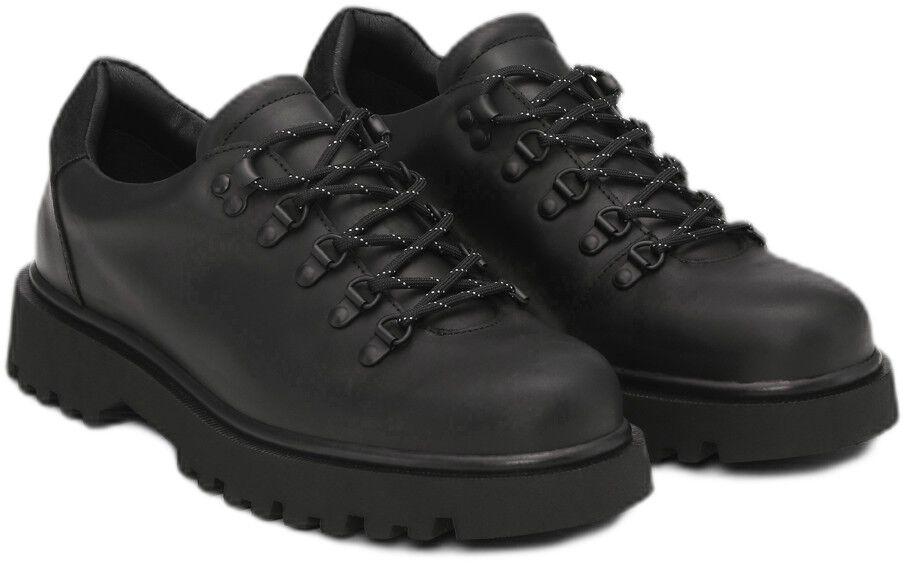 Low Hiking Boot