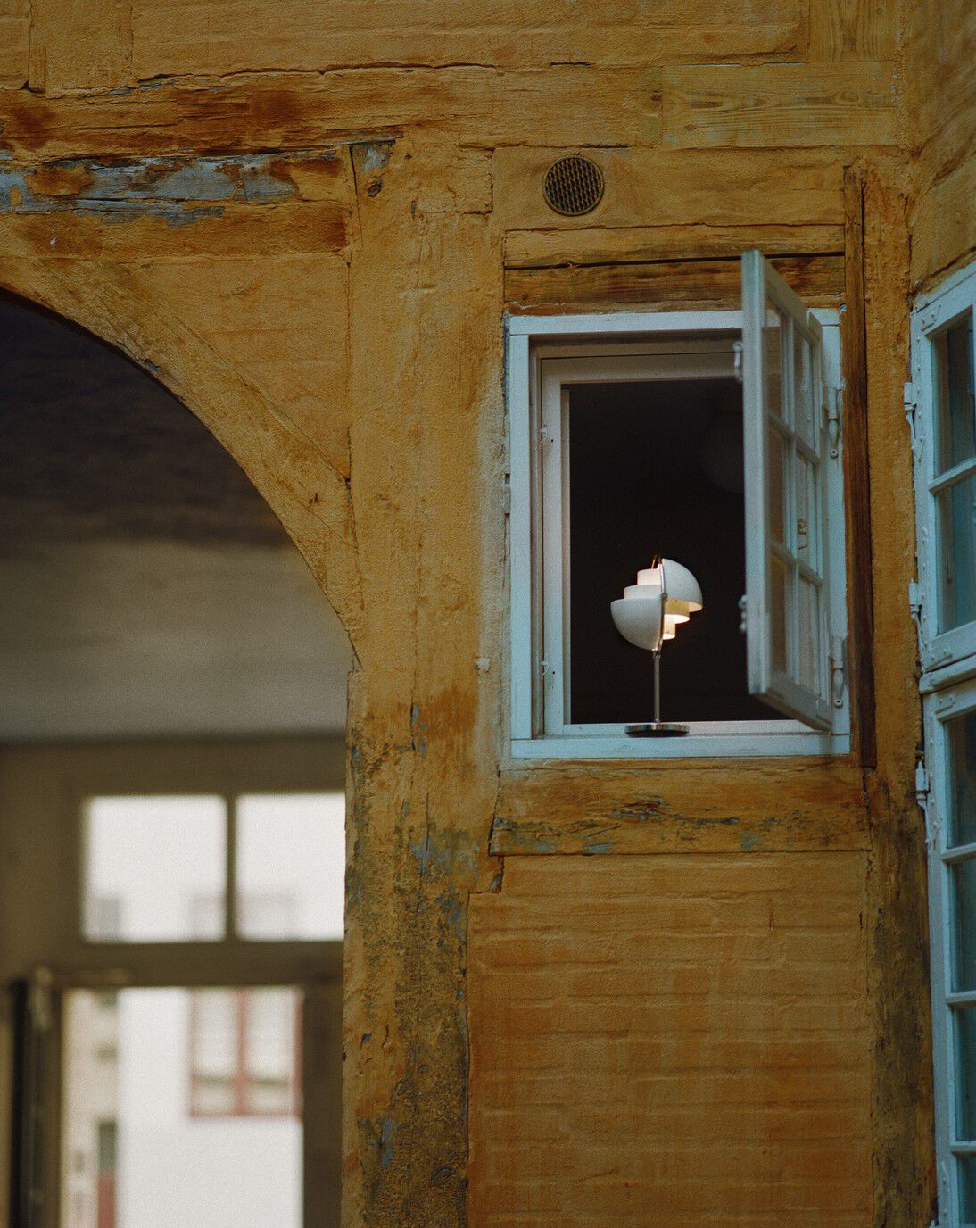 Multi-Lite Portable Lamp, EU Base: Chrome, Shade: White Semi