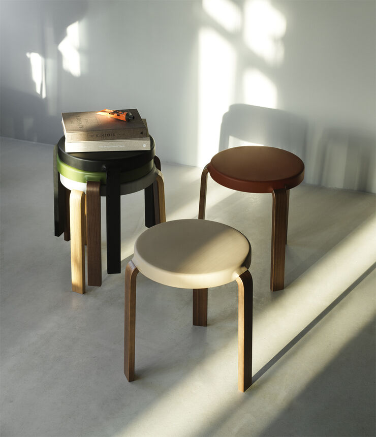 Tap Stool Black