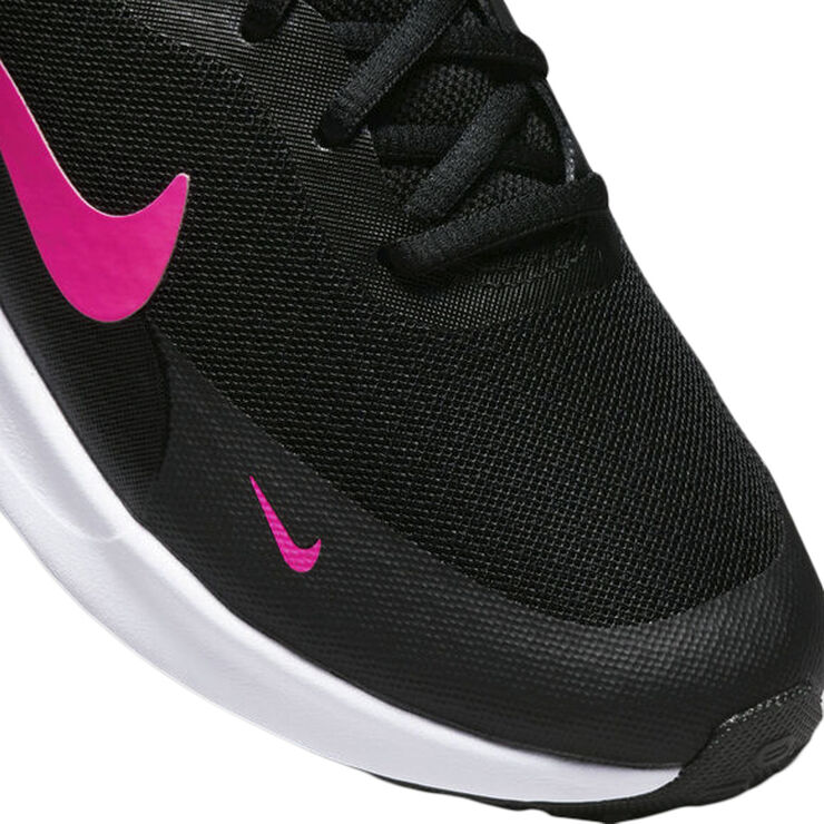 Revolution 7 sneakers