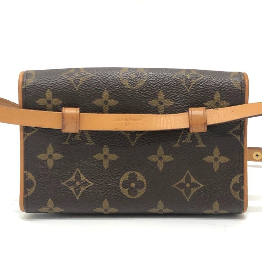 Louis Vuitton Clutch