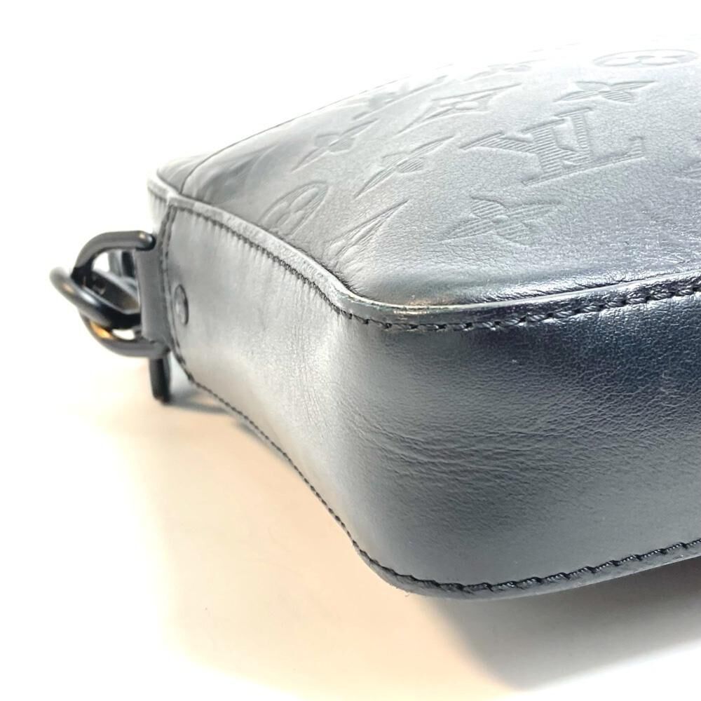 Louis Vuitton Messenger