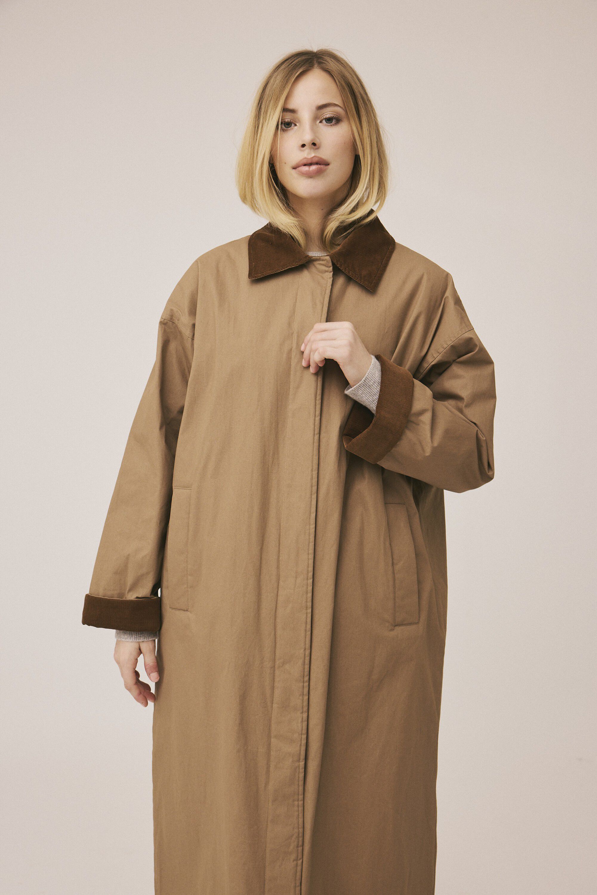 Emmy 1 coated jakke med fl&oslash;jskanter - GRS