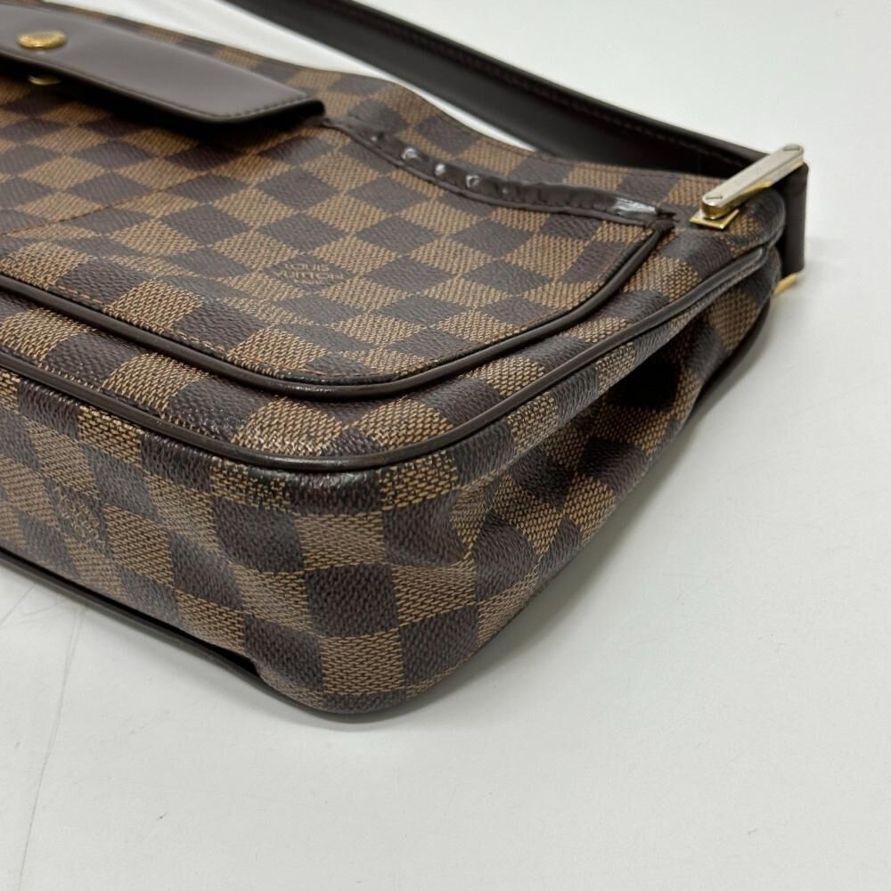 Louis Vuitton Shoulder Bags