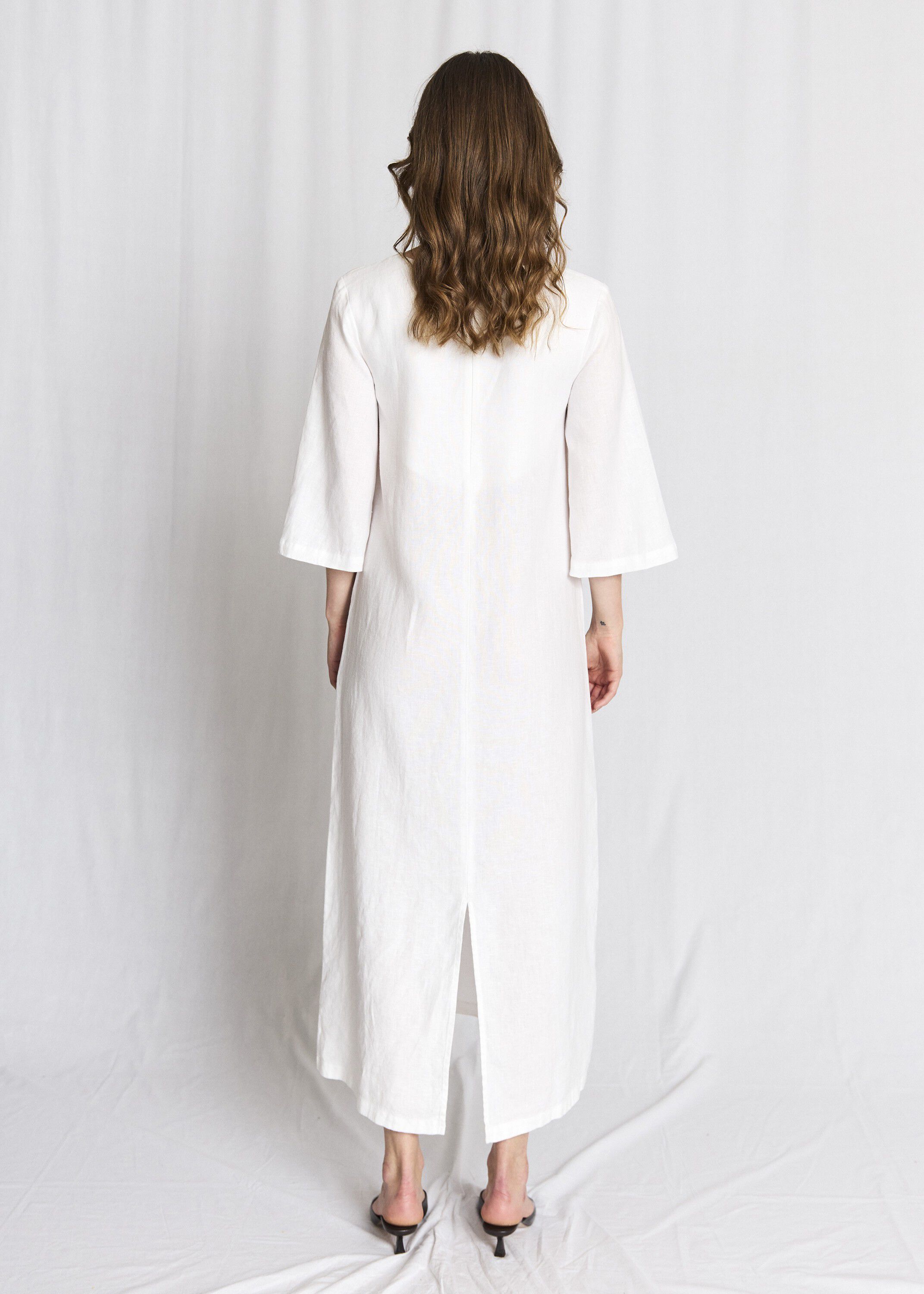 BS Kairah Regular Fit Dress