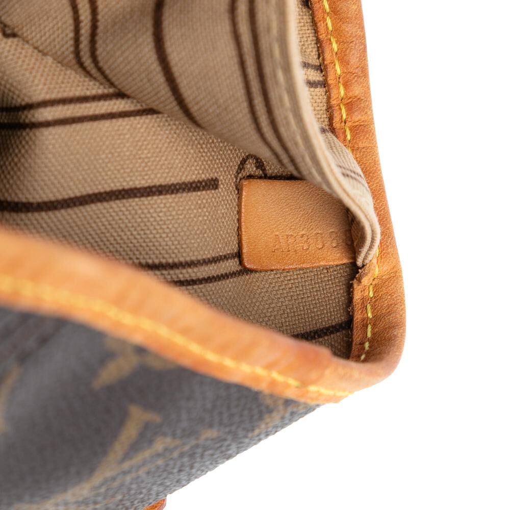 Louis Vuitton Neverfull