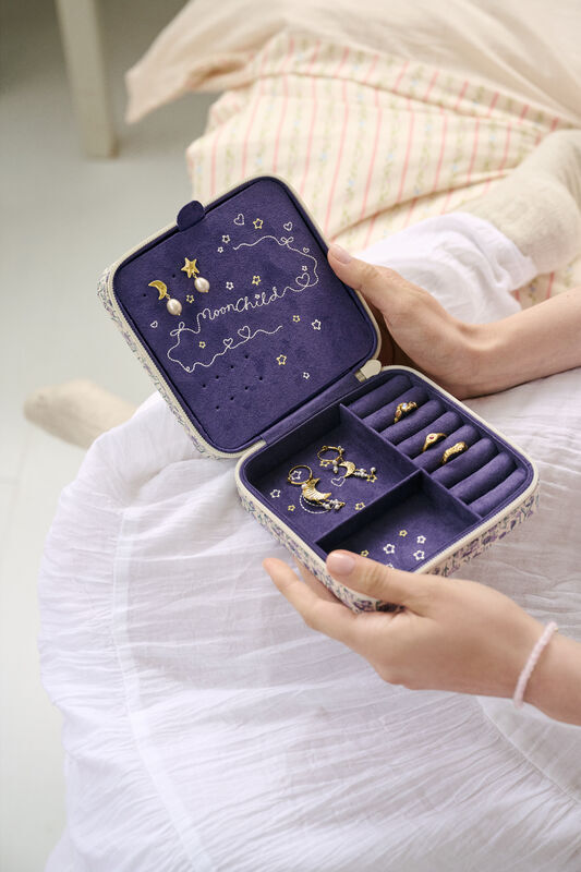 Amelia Jewelry Box Purple Heart