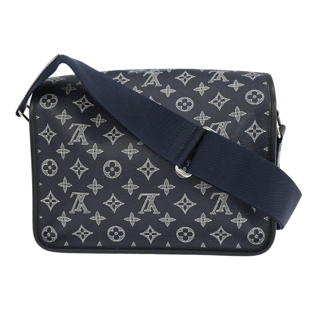 Louis Vuitton Messenger