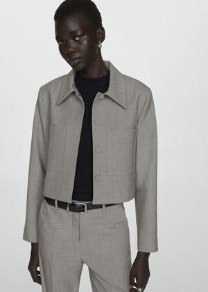 Cropped jacket with pockets