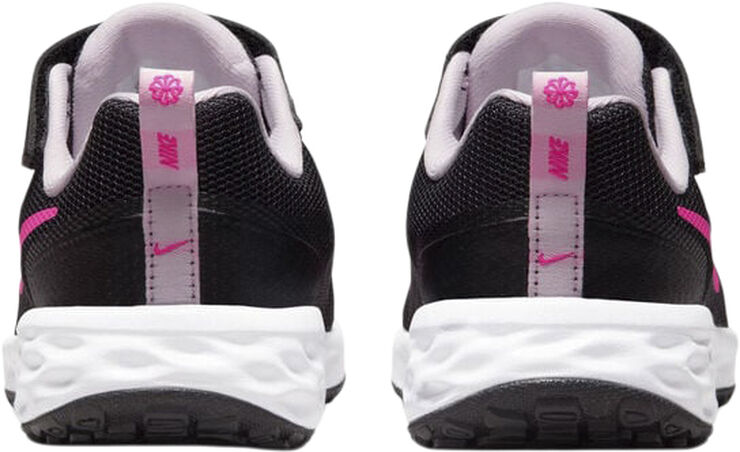 Revolution 6 sneakers