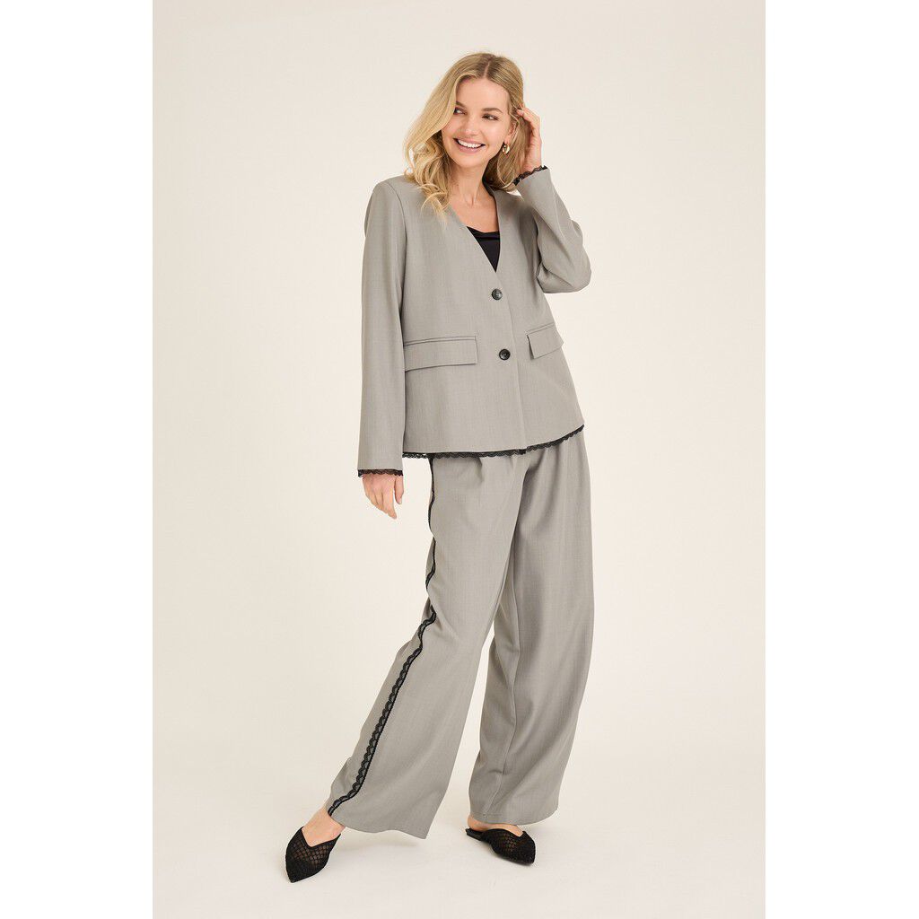 Dupont pants