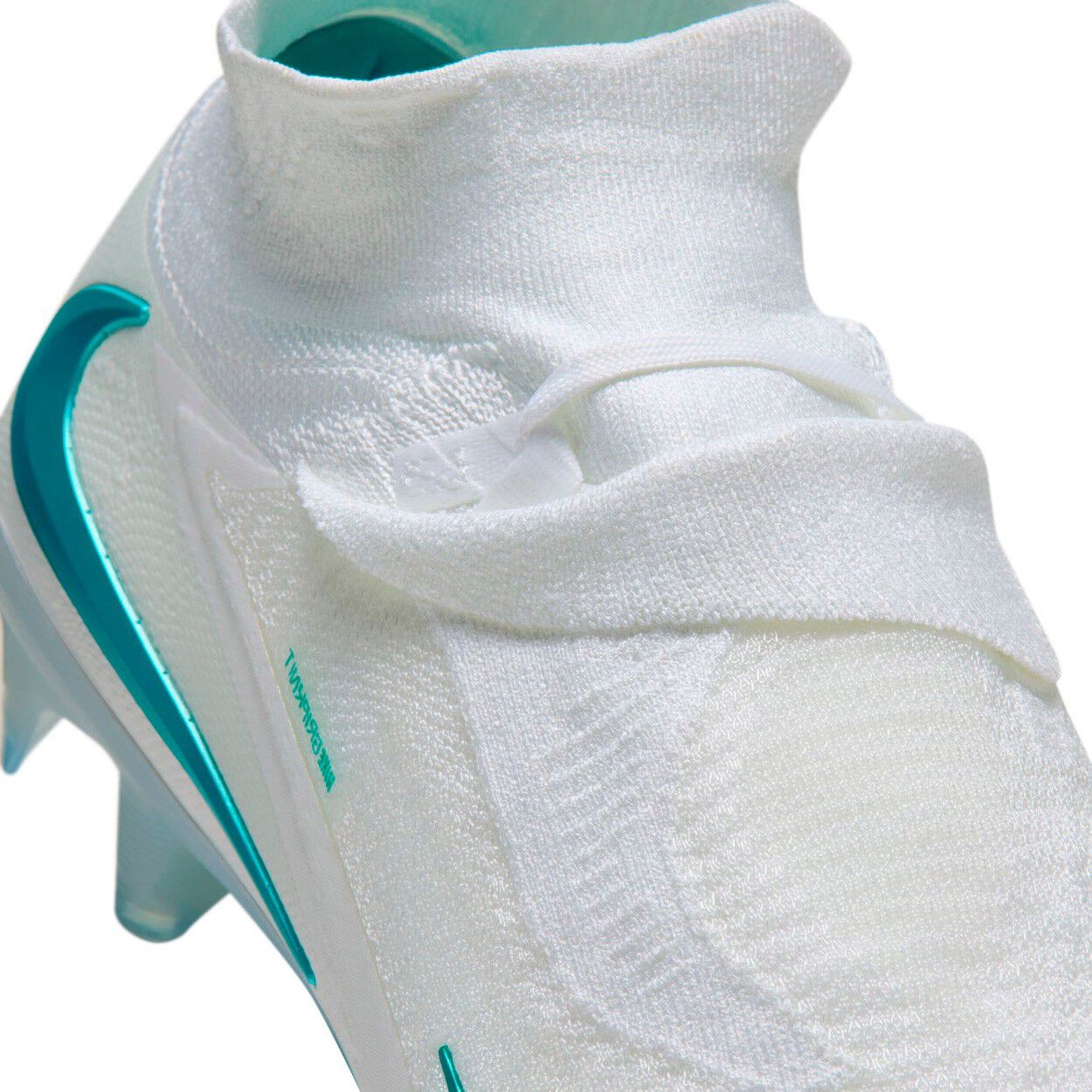 NIKE PHANTOM 6 HIGH ELITE FIRM