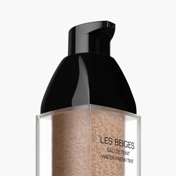 Water-Fresh Tint With Micro-Droplet Pigments. Bare Skin Effect. Natura