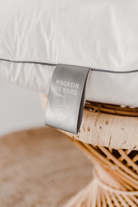 Magasin Sølv 3-Lags pude Høj 60x63 cm.