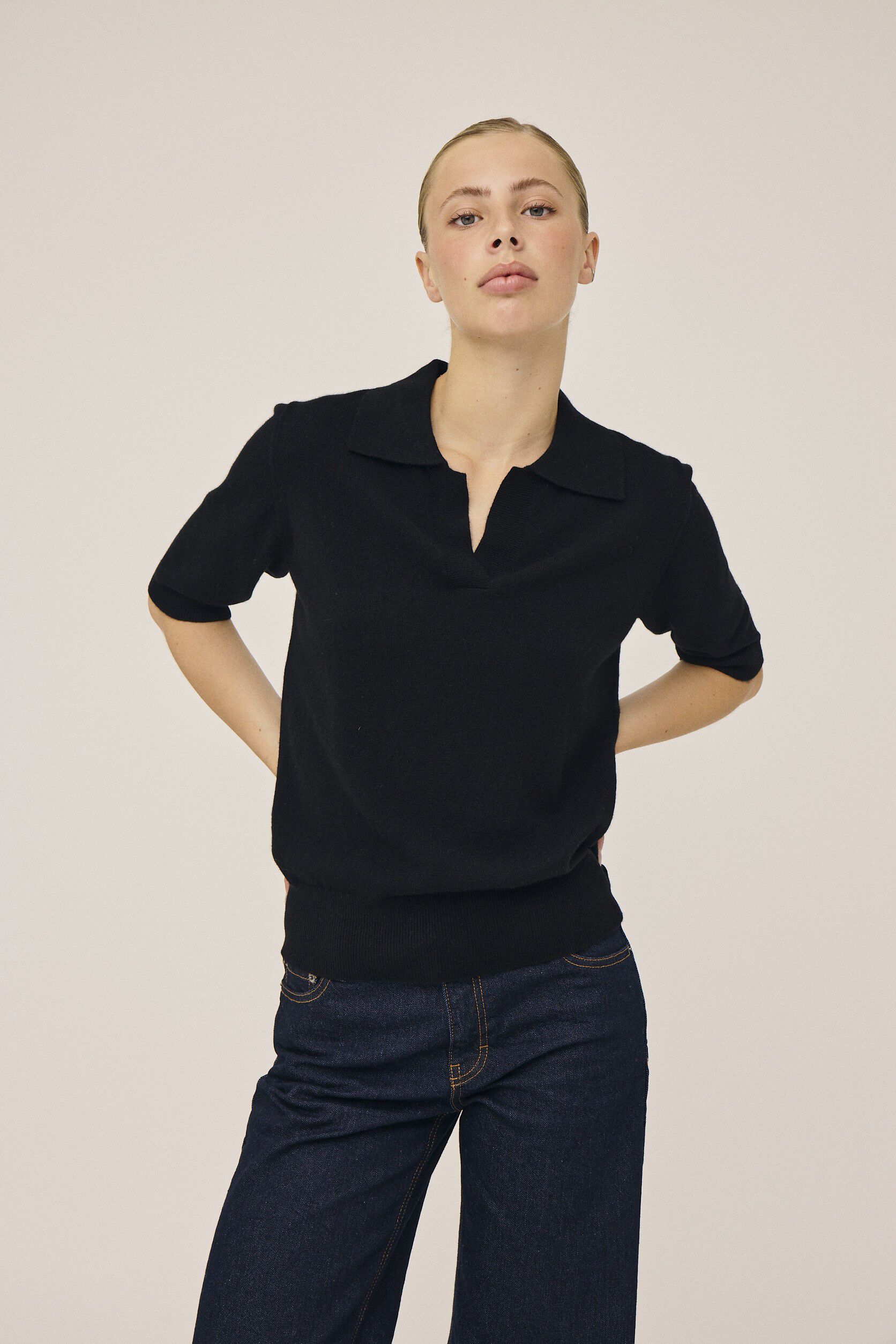 Classic 9 Kort&aelig;rmede polo strik - 100% Cashmere