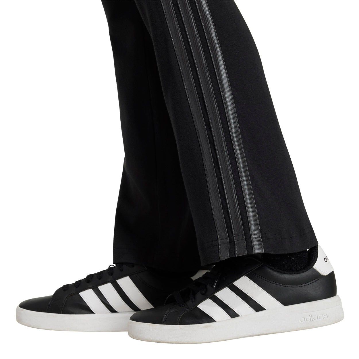 Satin Flared Leggings