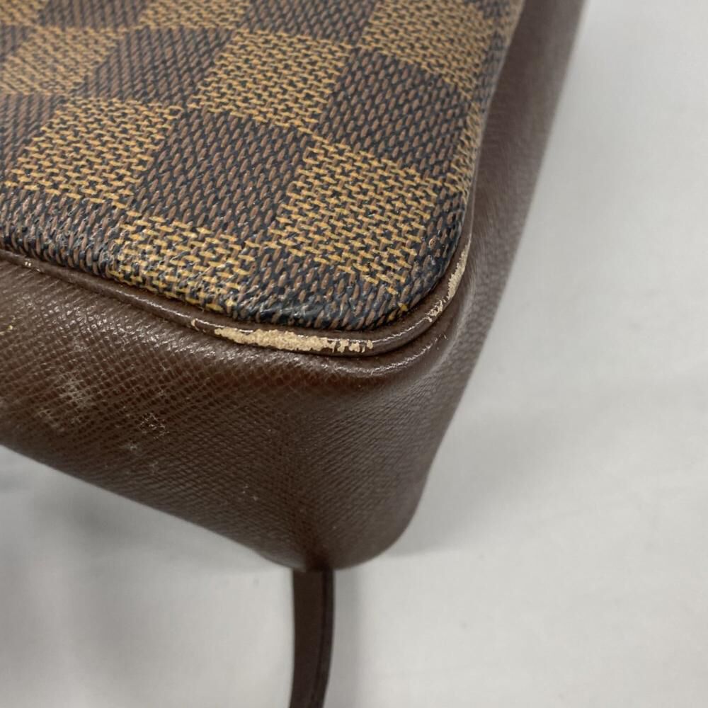 Louis Vuitton Trousse Makeup