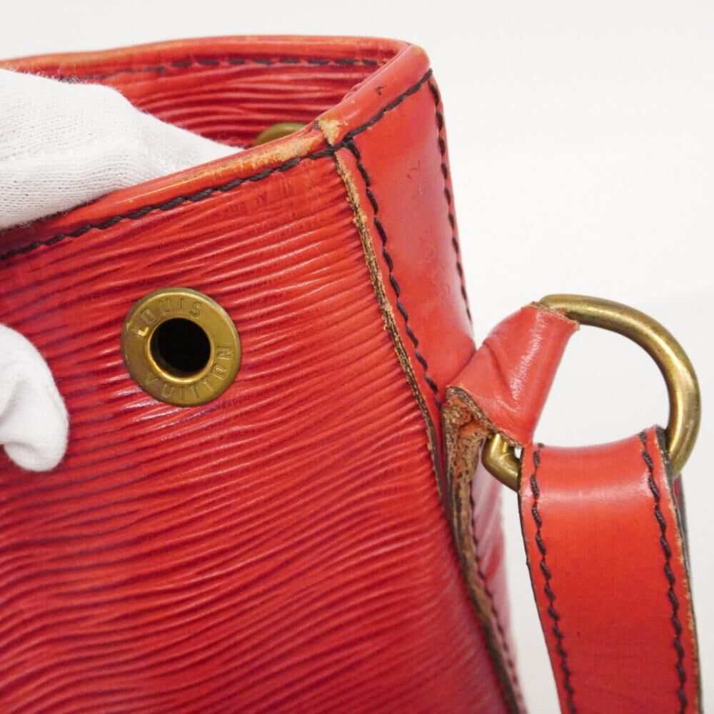 Louis Vuitton Shoulder Bags