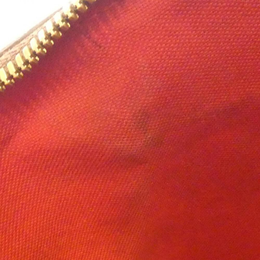 Louis Vuitton Westminster