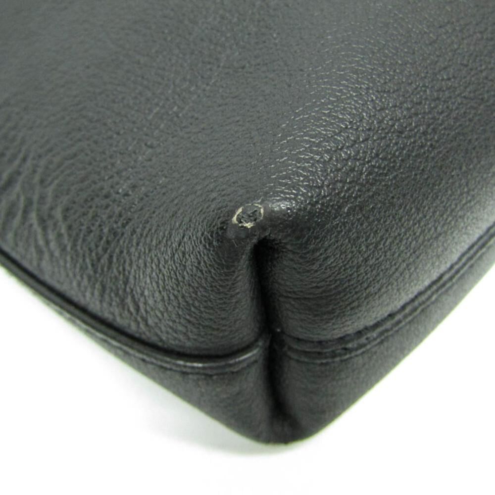 Yves Saint Laurent Shoulder Bag