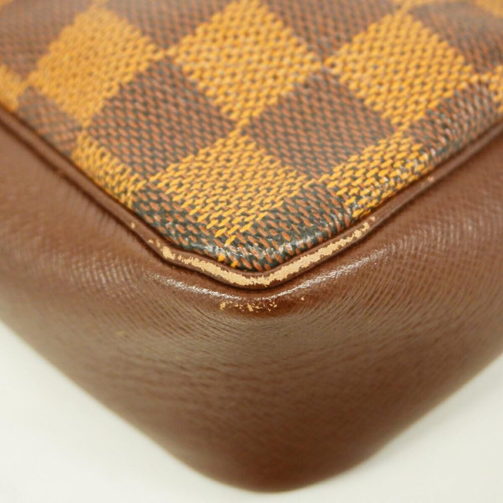 Louis Vuitton Trousse Makeup