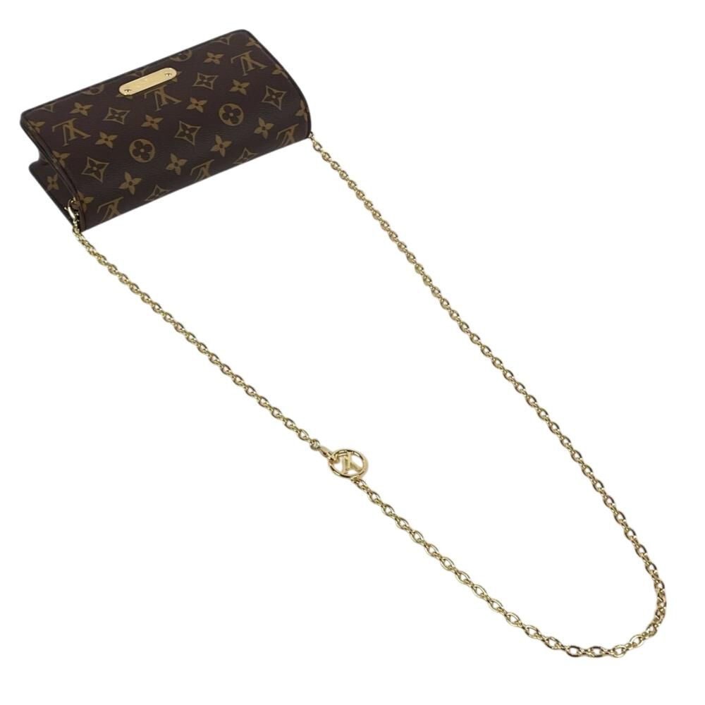 Louis Vuitton Shoulder Bags