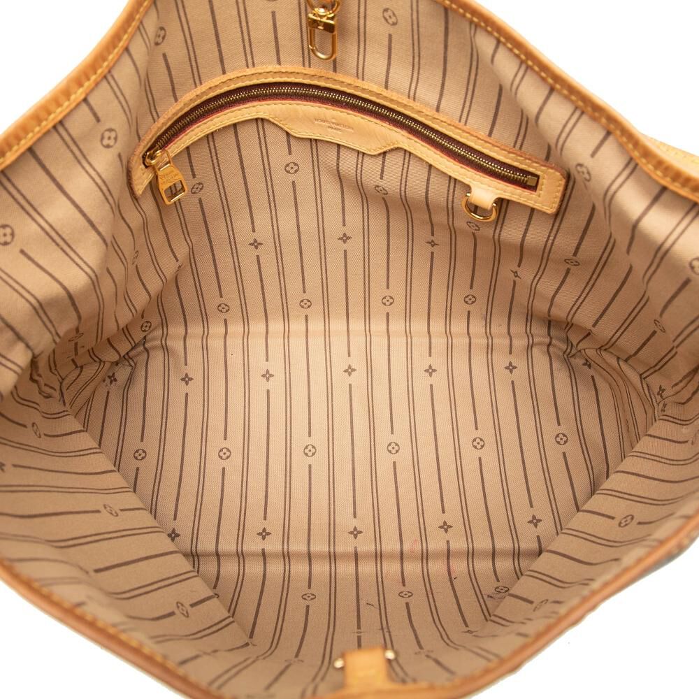 Louis Vuitton Delightful