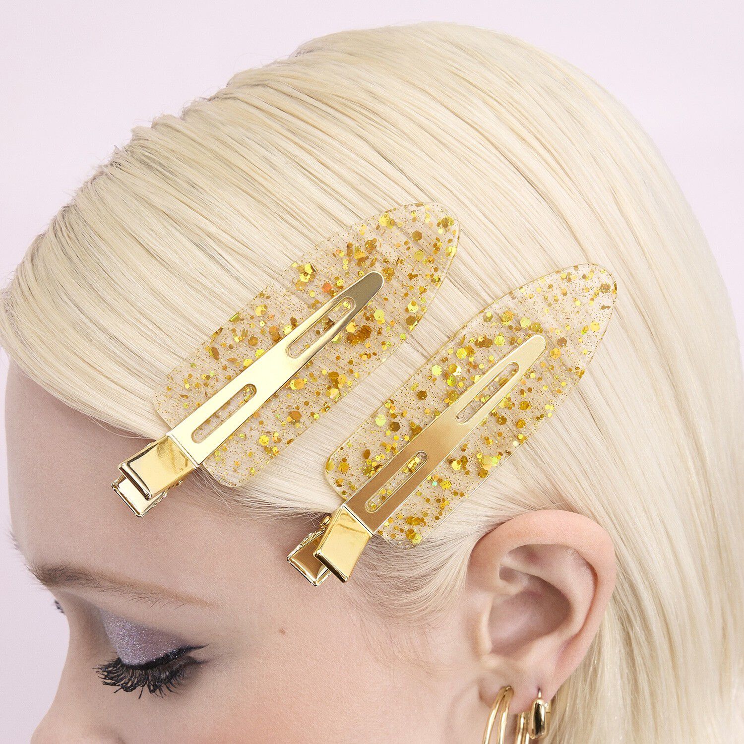 KIT CHOUCHOU ET PINCES - S&aelig;t med h&aring;rtilbeh&oslash;r