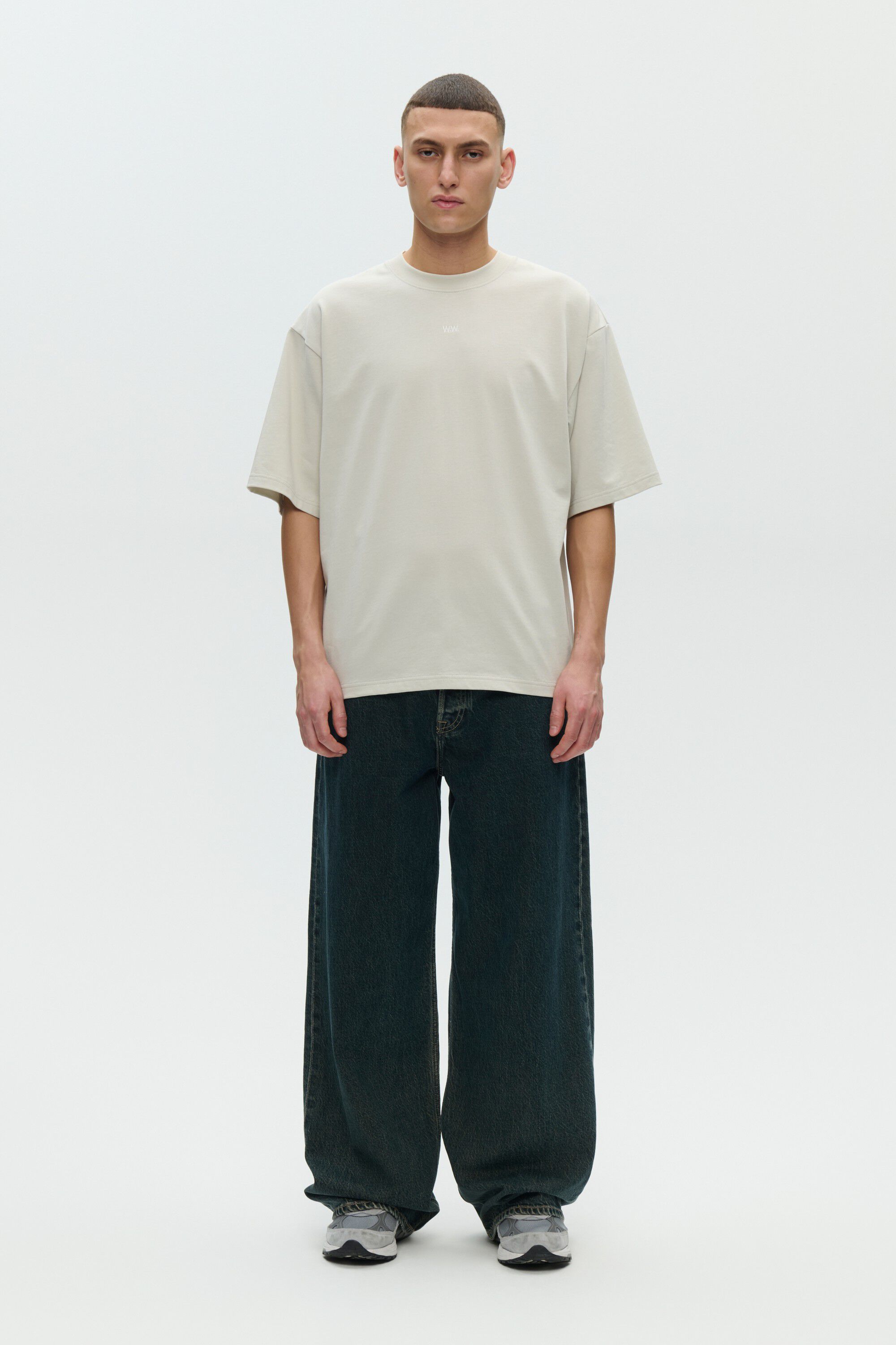 WWGary palm tee 25431