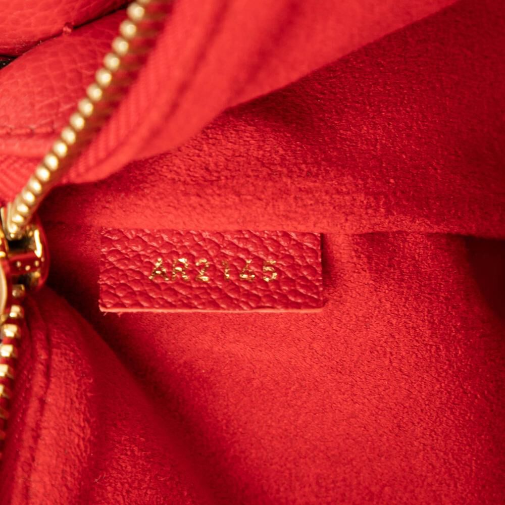 Louis Vuitton Crossbody Bag