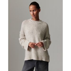 Josie - Soft Mohair