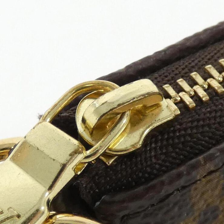 Louis Vuitton Pochette Accessoires