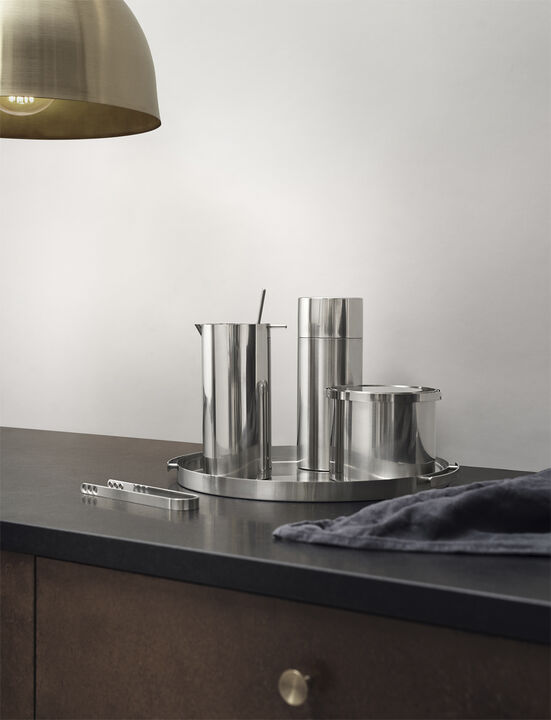 Arne Jacobsen cocktail shaker 0,75 l, steel