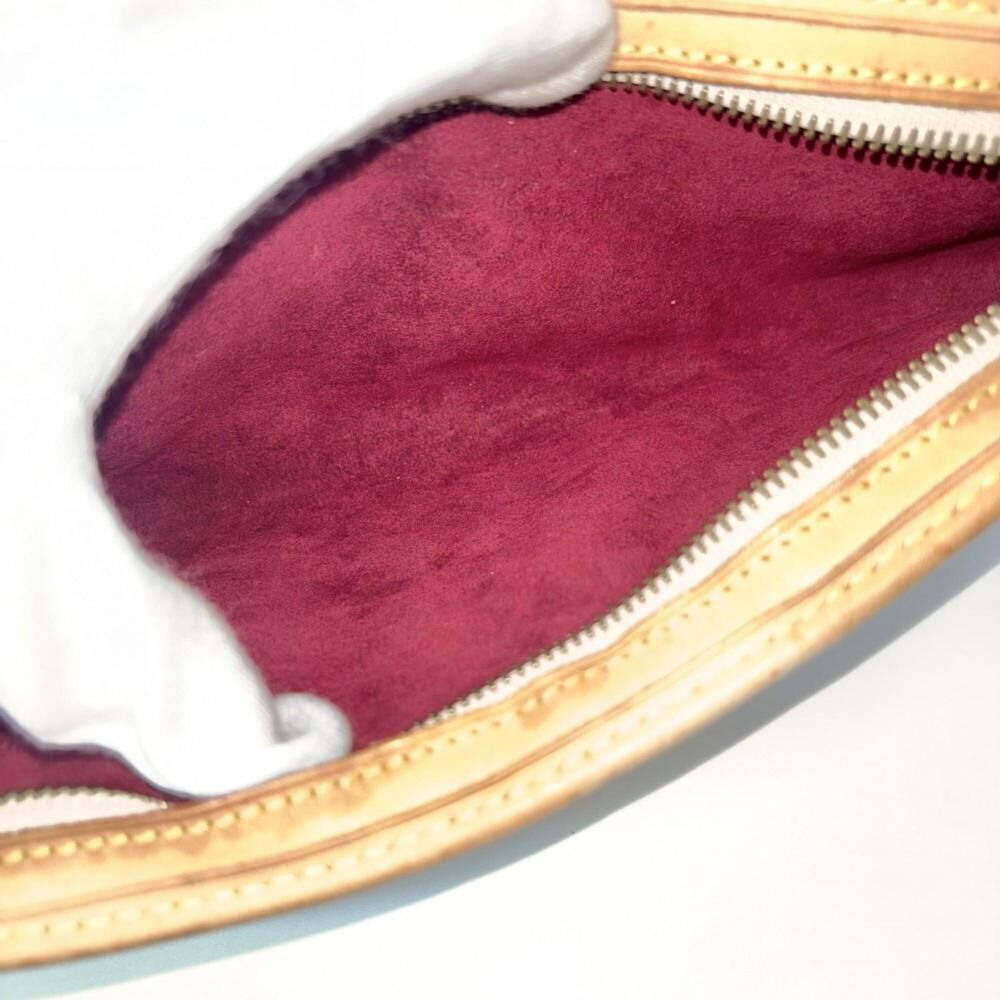 Louis Vuitton Clutch
